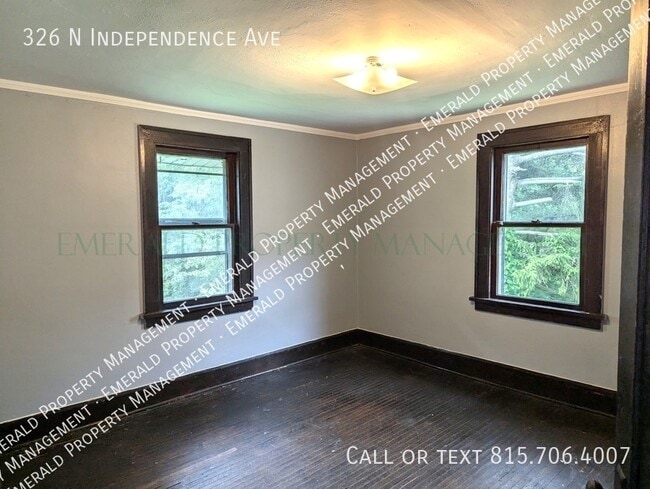 Building Photo - 326 N Independence Ave