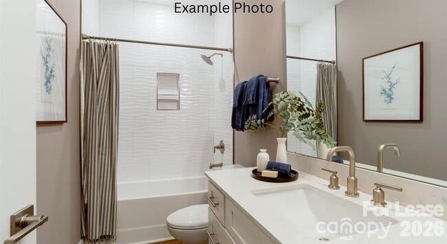 Building Photo - 8629 Chagrin Dr