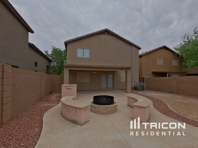 Building Photo - 42028 W Sunland Dr