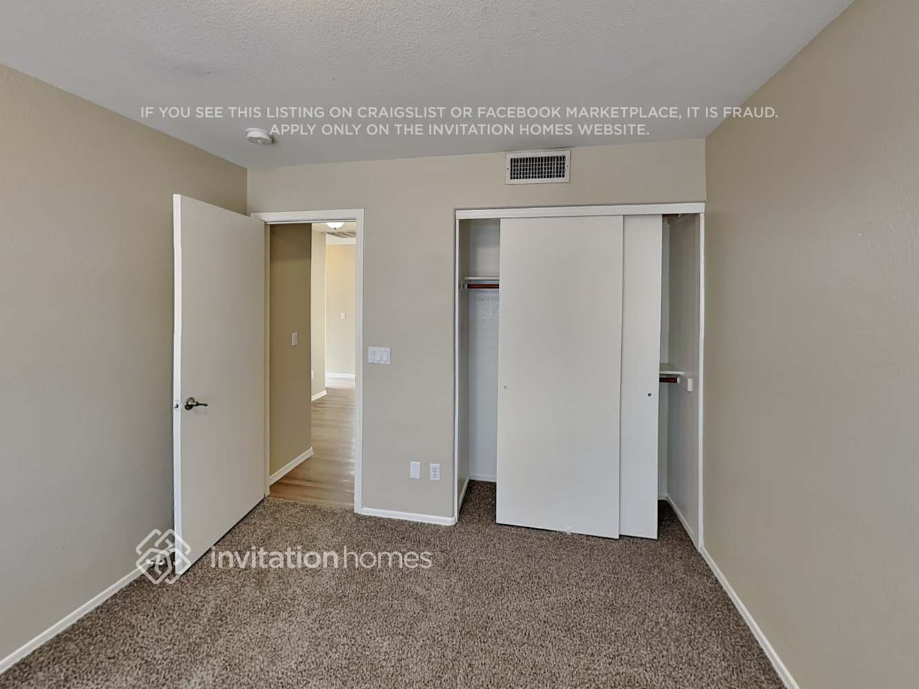 Building Photo - 20 S Surfside Dr