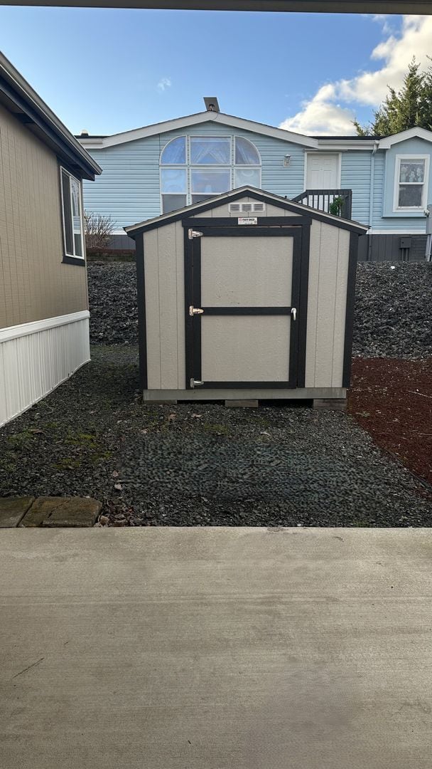 Building Photo - 3 Bedroom Manufactured Home in 55+Older