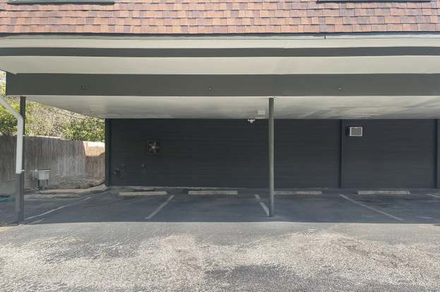 Building Photo - 1045 Shook Ave