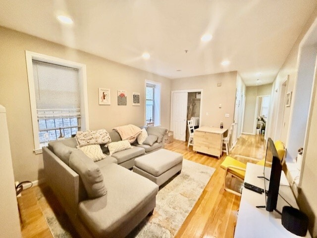 Building Photo - 97 Prince St