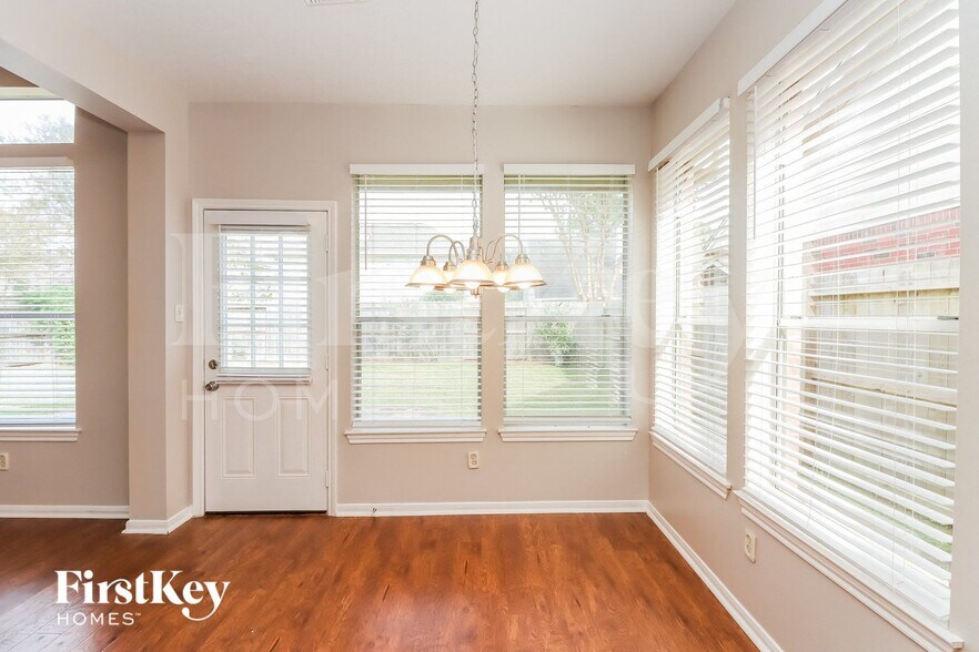 Building Photo - 14115 Ivy Bluff Ct