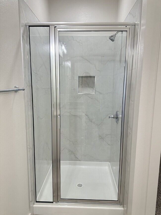 Building Photo - Brand new townhomes in Frenship ISD!