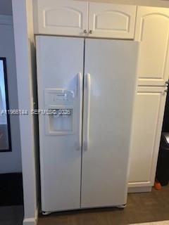 Building Photo - 16450 Miami Dr