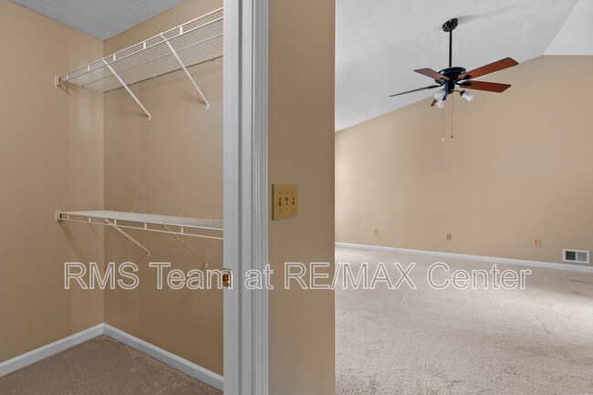 Building Photo - 3525 Park Bluff Ln NW