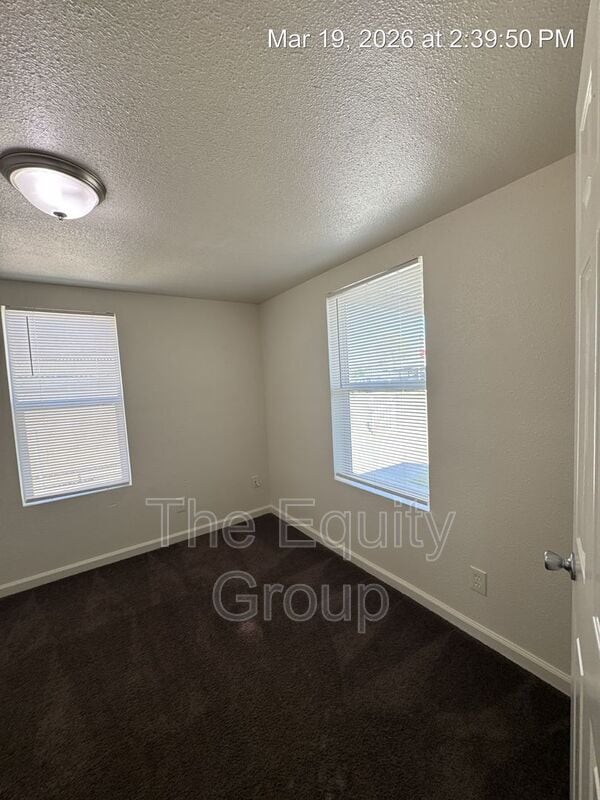 Building Photo - 610 Pickerell Ave