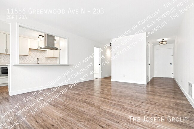Building Photo - 11556 Greenwood Ave N