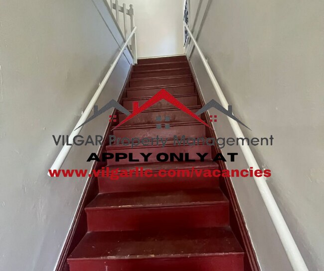 Building Photo - 4926 Olcott Ave