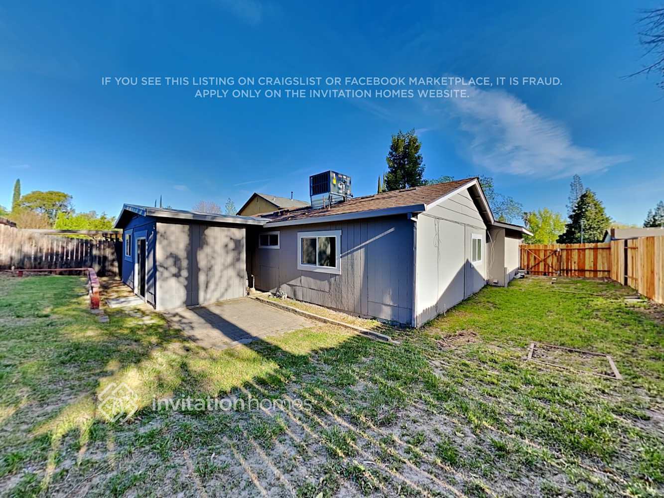 Building Photo - 8140 Villa Oak Dr