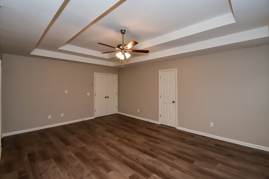 Building Photo - 10038 Harmon Springs Dr