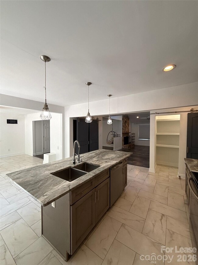 Building Photo - 6814 Pence Rd