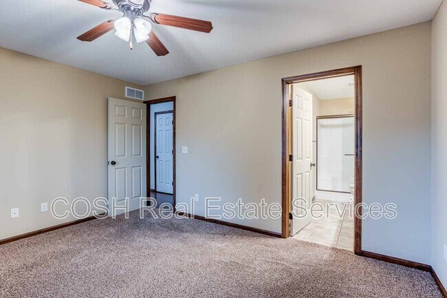 Building Photo - 406 N Colorado Ave