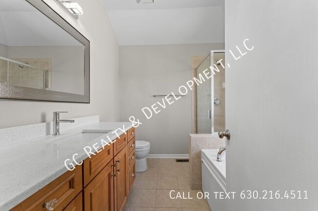 Building Photo - 6711 Whisper Glen Dr