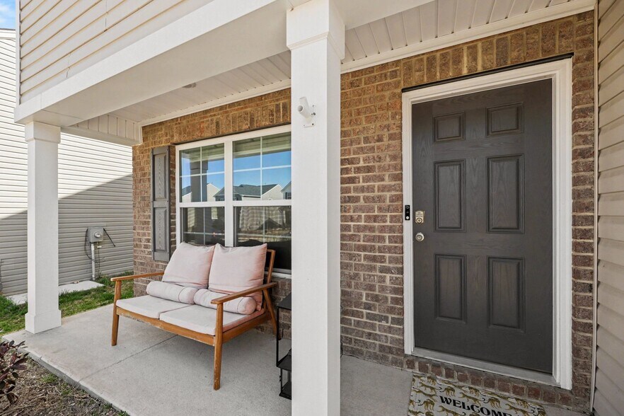 Building Photo - 5223 Ironwood Dr