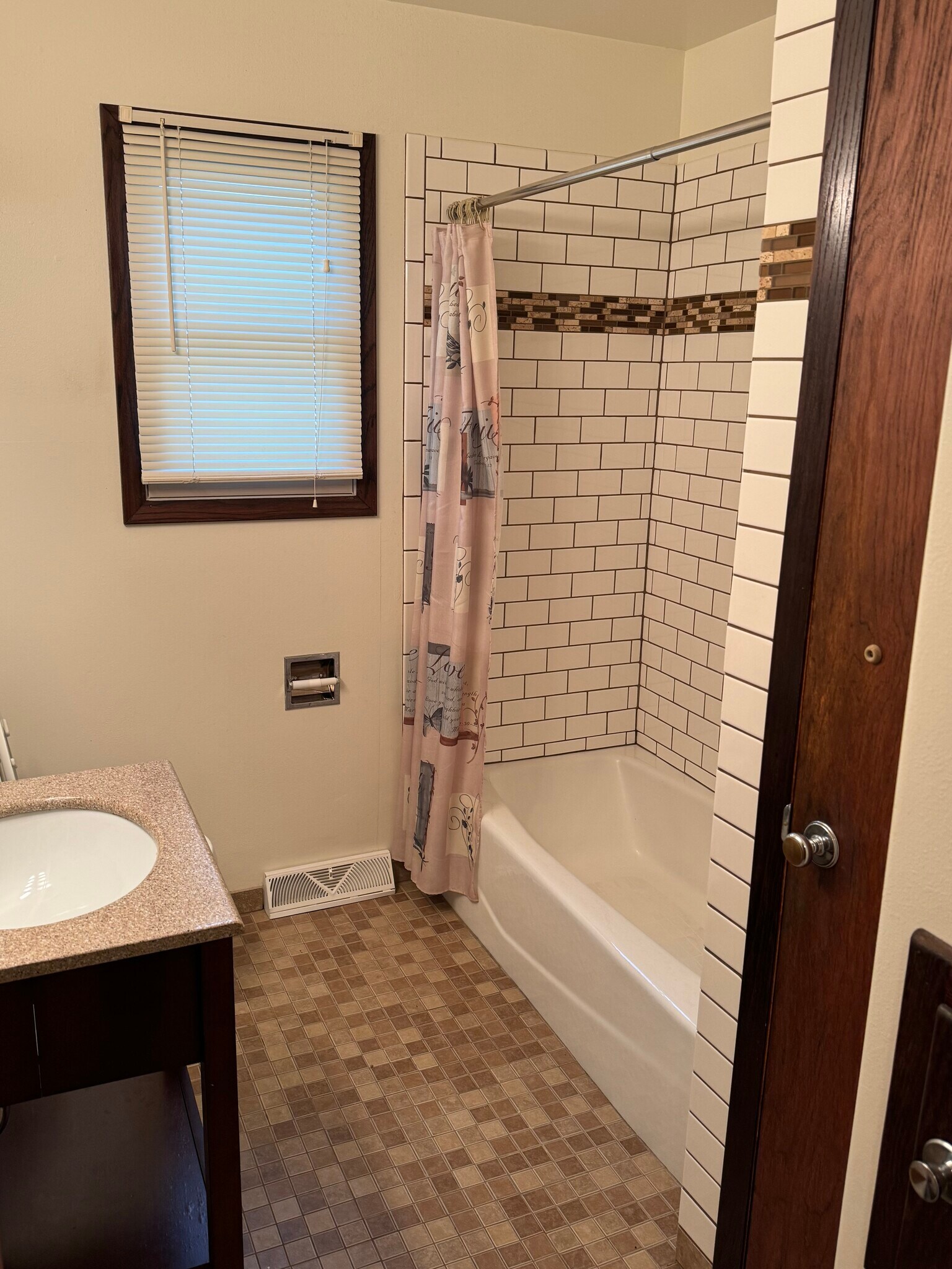 Building Photo - 177 S 78th St