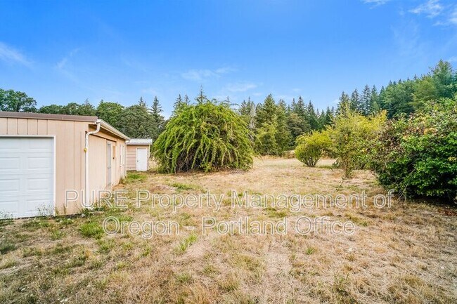 Building Photo - 32125 SE Hinman Ave