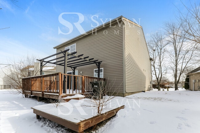 Building Photo - Rest. Relax. Recharge. Home awaits!