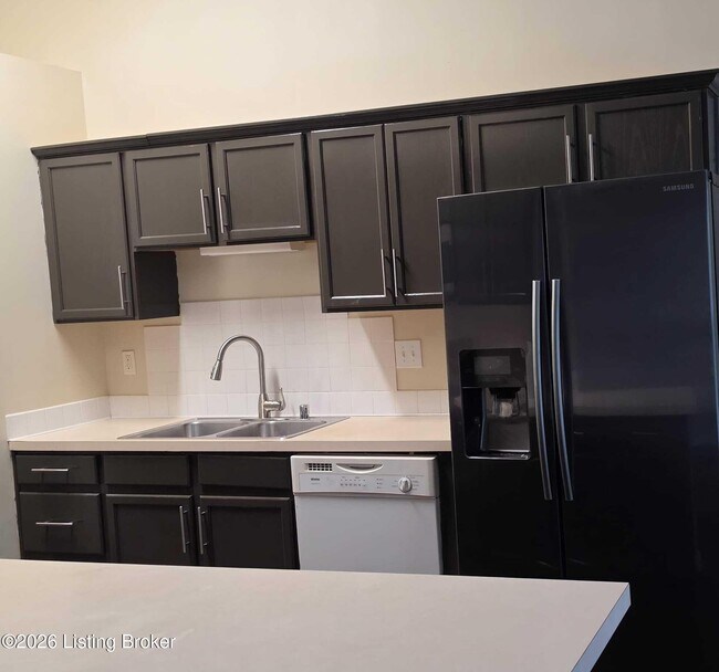 Building Photo - 5603 Collington Ct