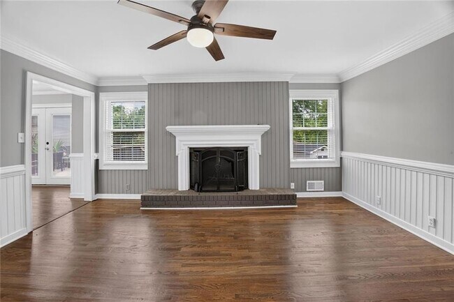 Building Photo - 2982 Northbrook Dr