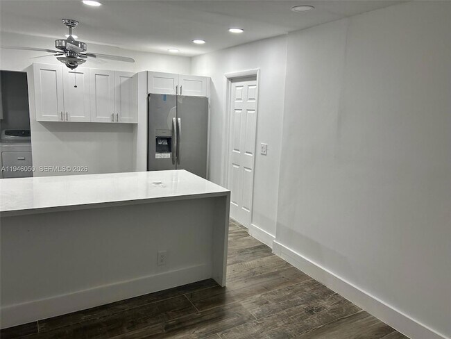 Building Photo - 261 NW 49th St