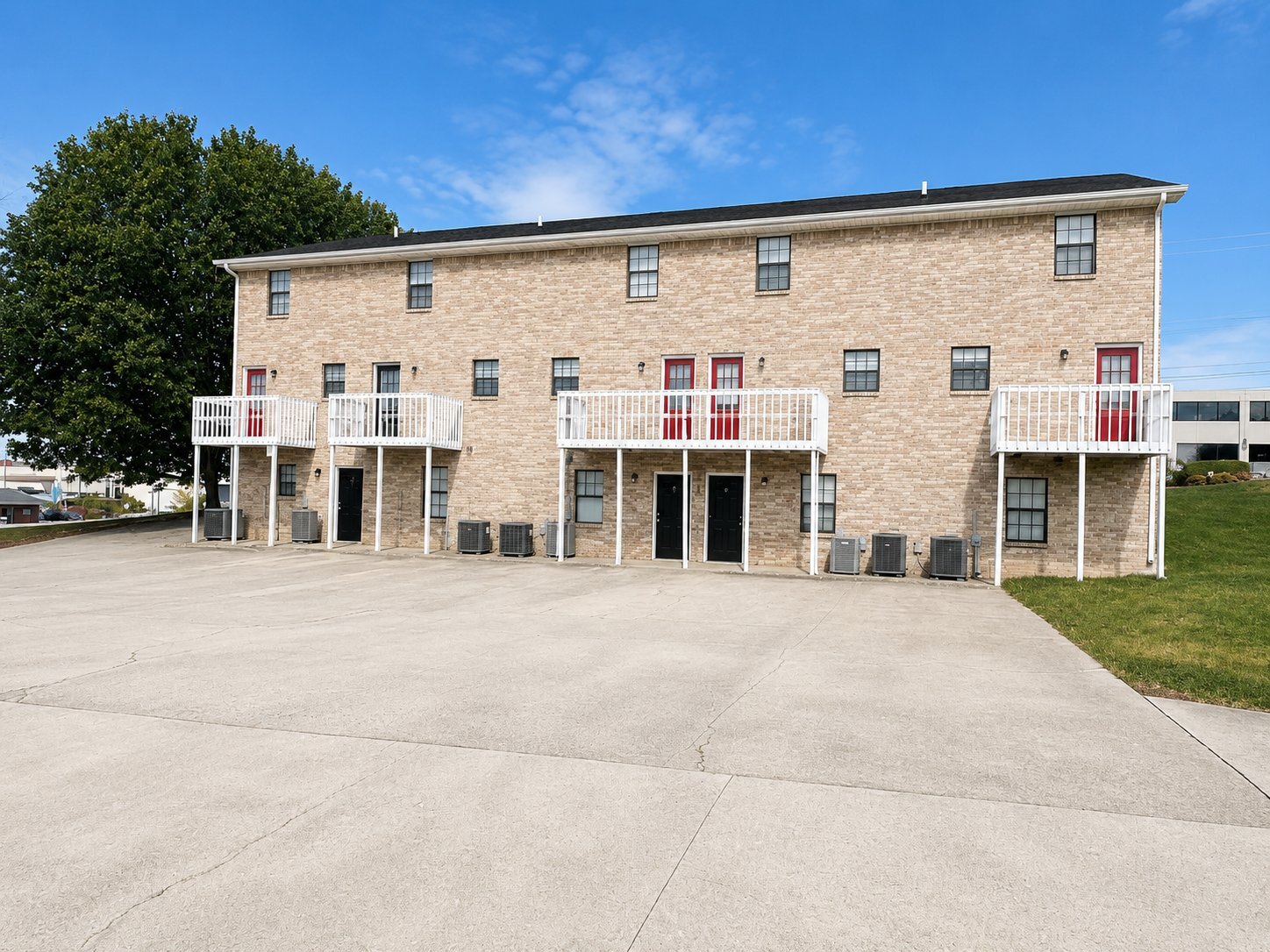 Building Photo - 306 Spangler Dr
