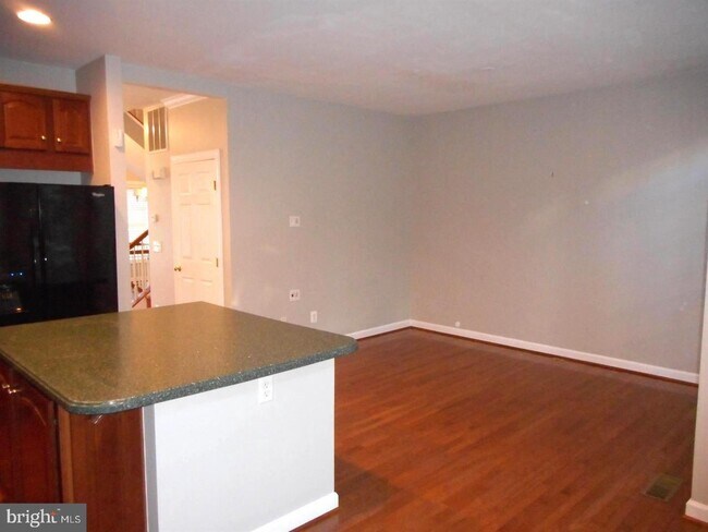 Building Photo - 9134 Cook Inlet Dr