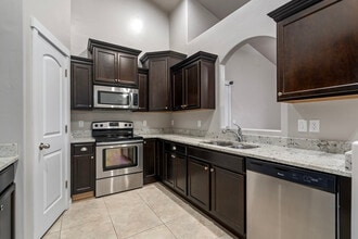 Building Photo - 127 Jordan Ridge Boulevard