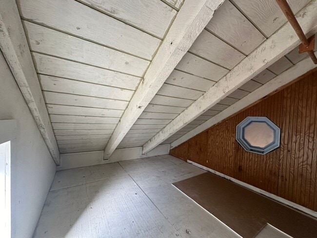 Building Photo - Coming Soon- 3 Bedroom 2 Bath in Whitehouse!