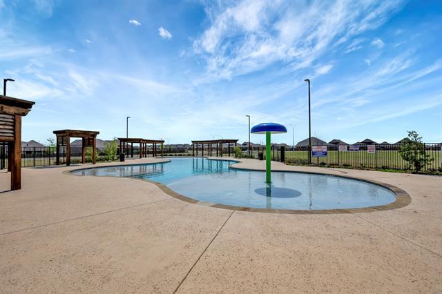 Building Photo - 2604 Starwater Dr