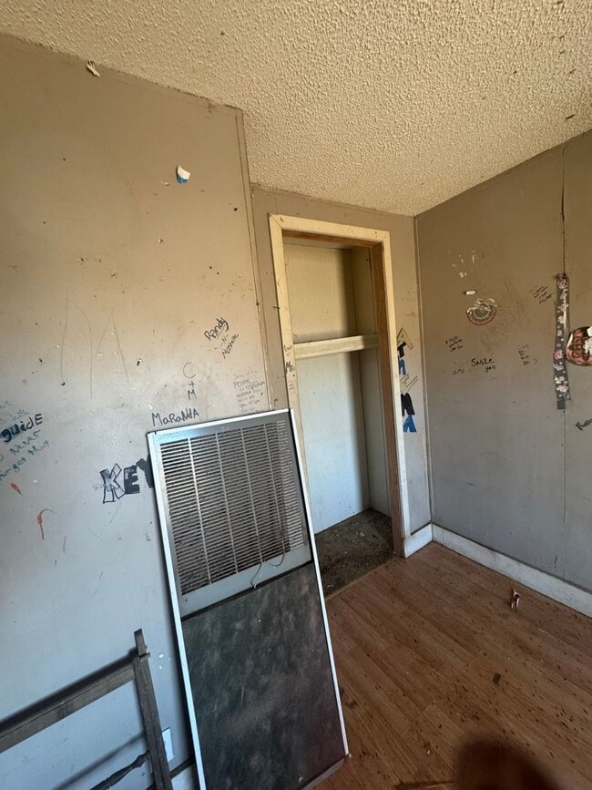 Building Photo - 3 BR 2 Bath 1,680 sq ft doublewide mobile ...