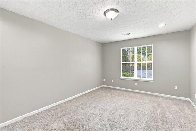 Building Photo - 5557 Clover Rise Ln