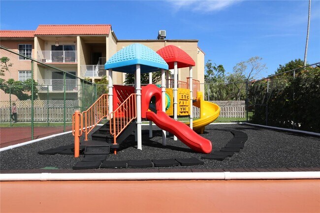 Building Photo - 4810 NW 79th Ave