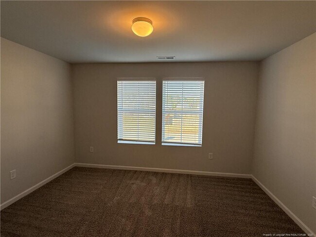 Building Photo - 204 Taylors Crk Wy