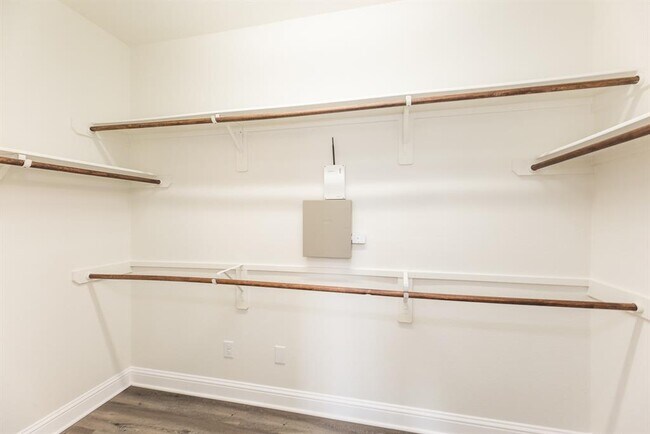 Building Photo - 4015 Addison Ranch Ln