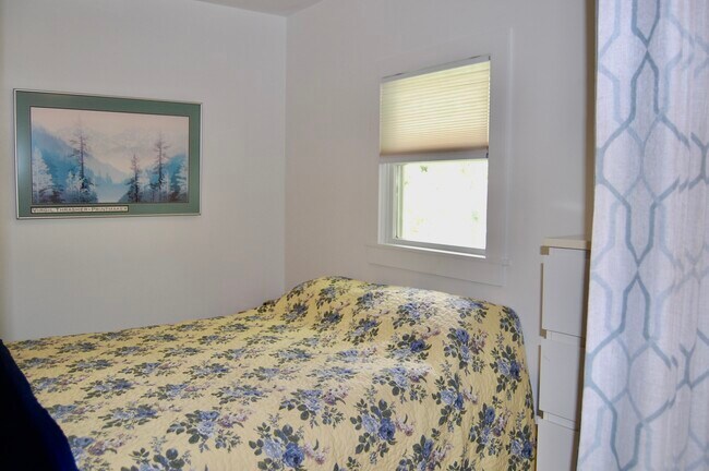 Building Photo - 2030 US 176 Hwy-