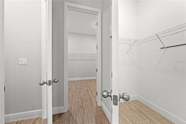 Building Photo - 10657 Marconi Ave