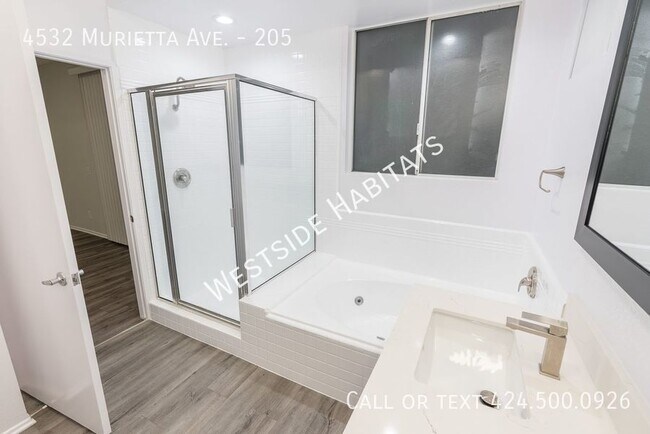 Building Photo - 4532 Murietta Ave
