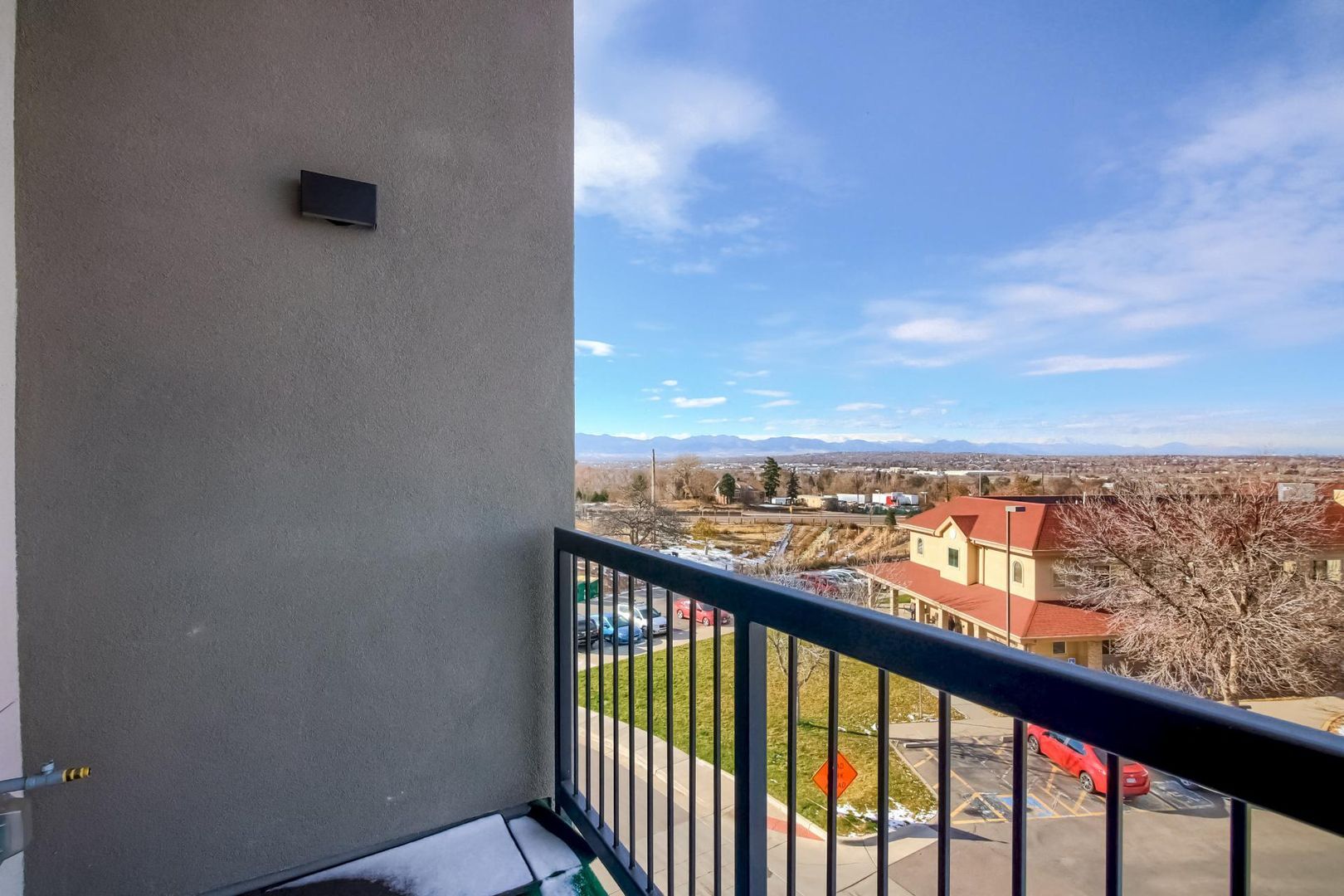 Building Photo - 2876 W 53rd Ave