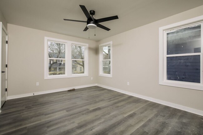 Building Photo - Close to Downtown Durham Brand New Construction