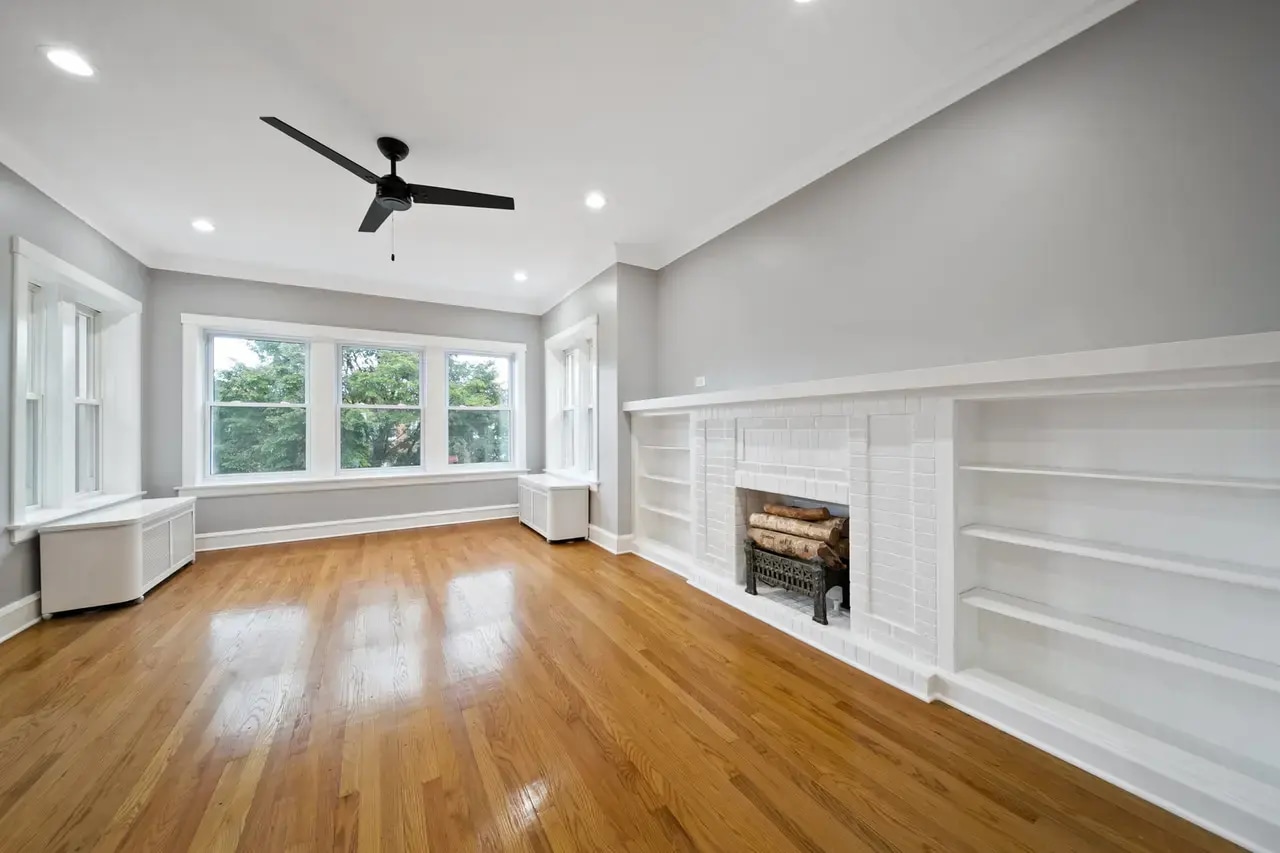 Building Photo - 4825 W George St