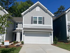 Building Photo - 3 Bedroom paired home with 2 car garage minutes from shopping and  I-85 - AVAILABLE NOW