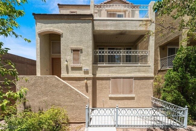 Building Photo - 9169 Column Ct