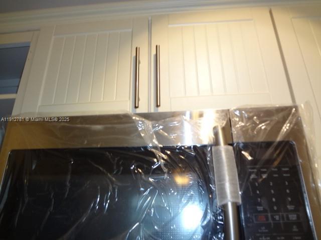 Building Photo - 452 NE 210th Cir Terrace