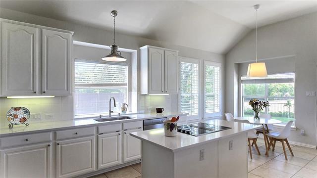 Building Photo - 2605 Royal Troon Dr