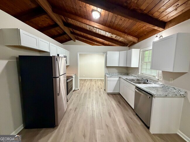 Building Photo - 5776 Windermere Ct
