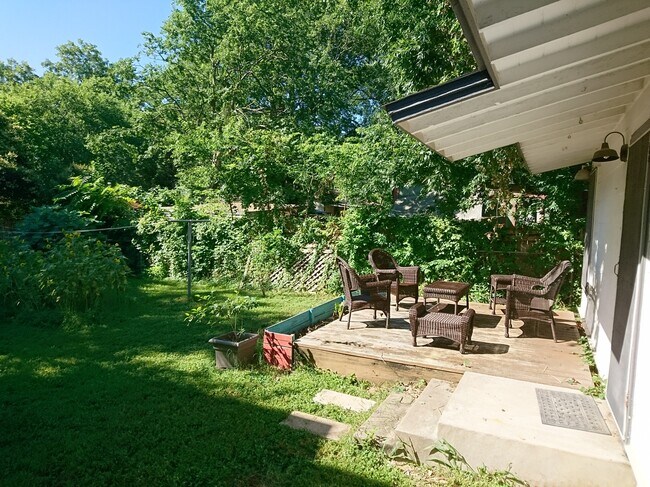 Primary Photo - 6507 Laird Dr