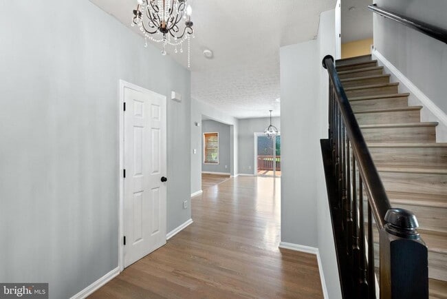 Building Photo - 35184 Pheasant Ridge Rd