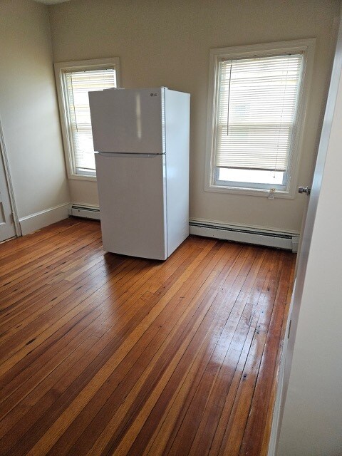 Building Photo - 147 Sumter St